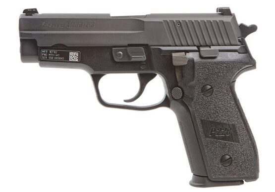 Pistole, SIG SAUER, M11-A1, 9MM, 3.9IN, BLK, DA/SA, SIGLITE, POLYMER GRIP,